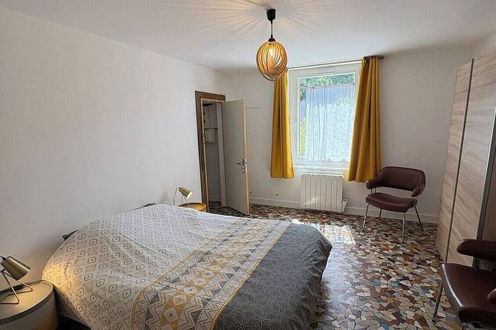 Location de vacances pour 15 personnes, avec jardin à Éguzon-Chantôme - 4