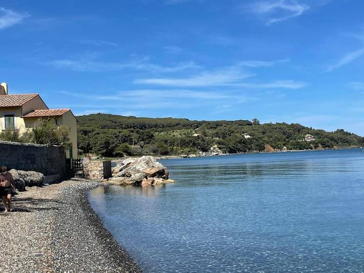 Maison d’hôte pour 3 personnes, avec vue ainsi que terrasse et jardin à Portoferraio - 4