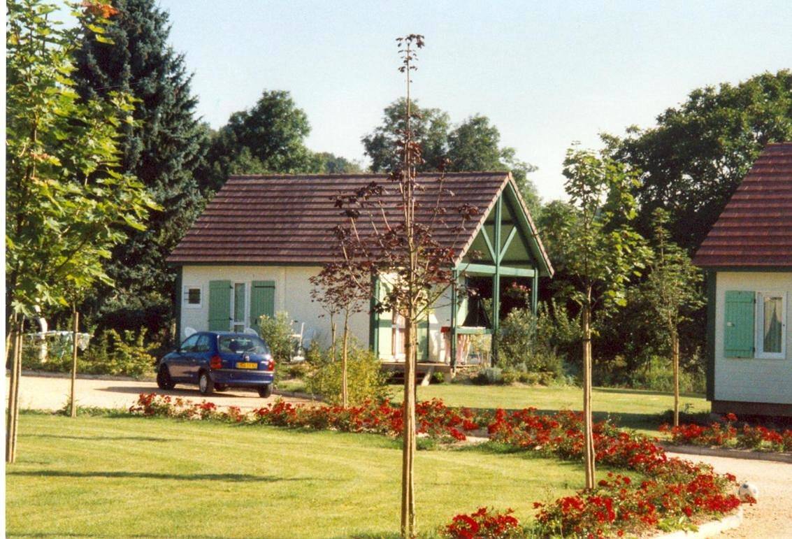 Village-Chalets Le Rû du Pré in Deux Rivières, Région d'Auxerre