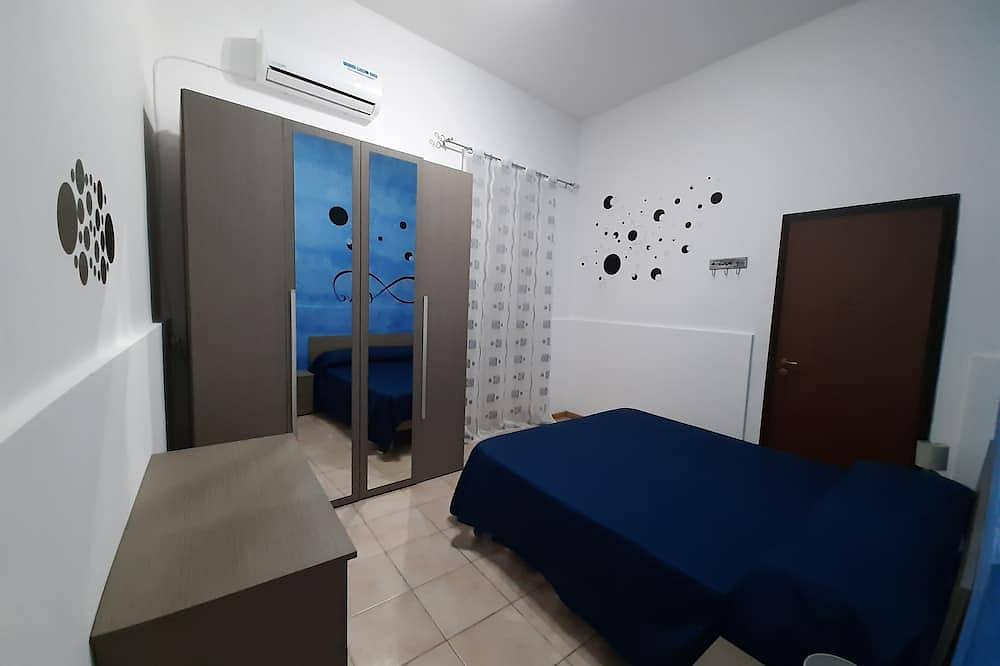 Entire apartment, Casa al Duomo right in the center in Augusta (Sicily), Augusta (Municipality)