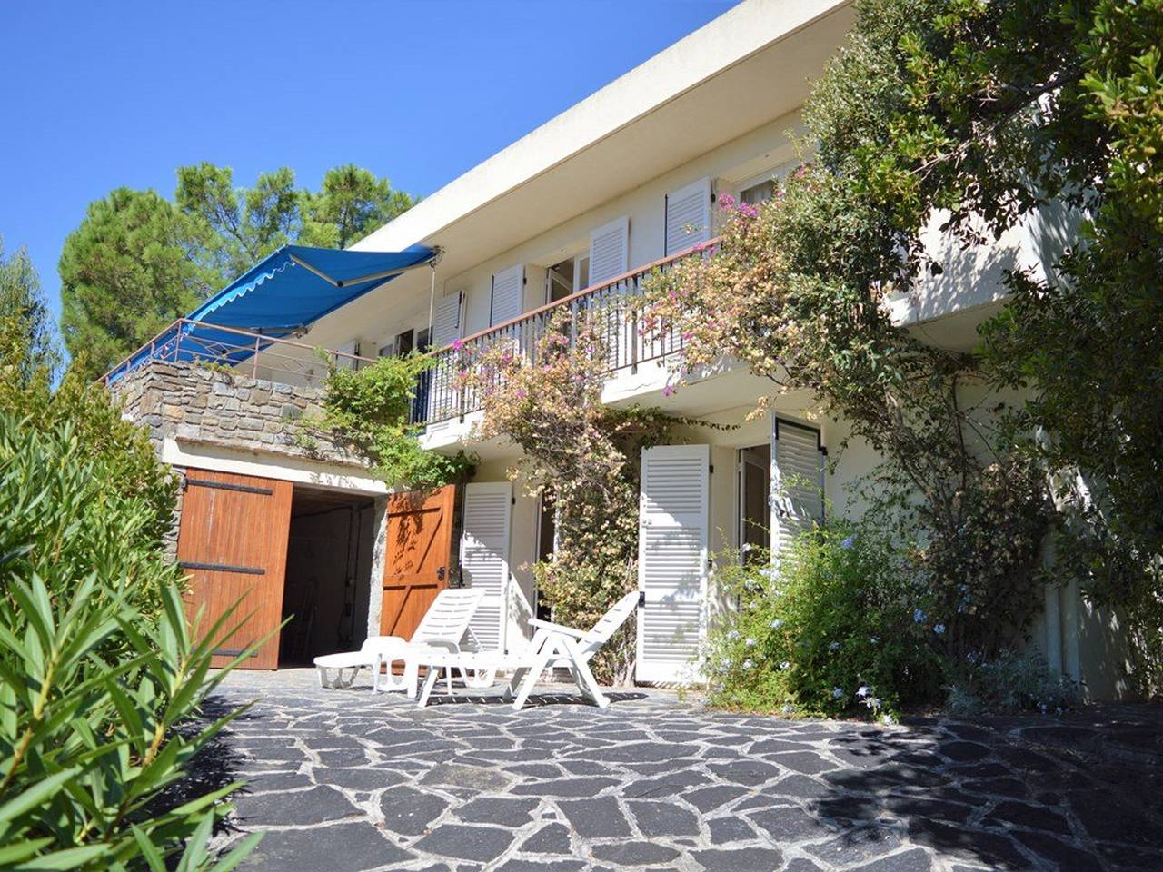 Kalifornische Villa 4 Schlafzimmer, Terrasse mit Meerblick, Parkplatz, Haustiere erlaubt in Le Lavandou, Parc national Port-Cros