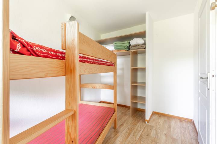 Appartement entier, L'Oural - Au pied des pistes avec piscine, jacuzzi in Les Orres, Parc national des Écrins