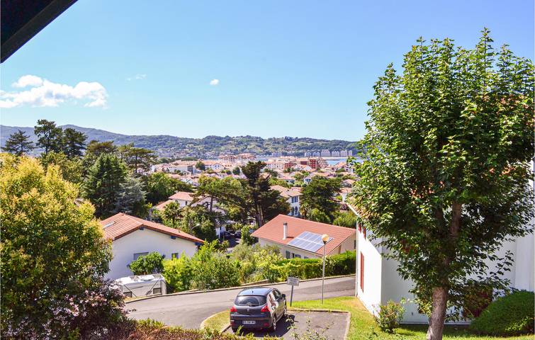 Location de vacances pour 6 personnes, avec jardin à Hendaye - 4