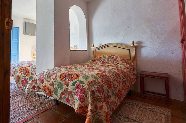Casa adosada con piscina privada y vistas al mar, la roca de Gibraltar y Marruecos in Gaucín, Serranía de Ronda