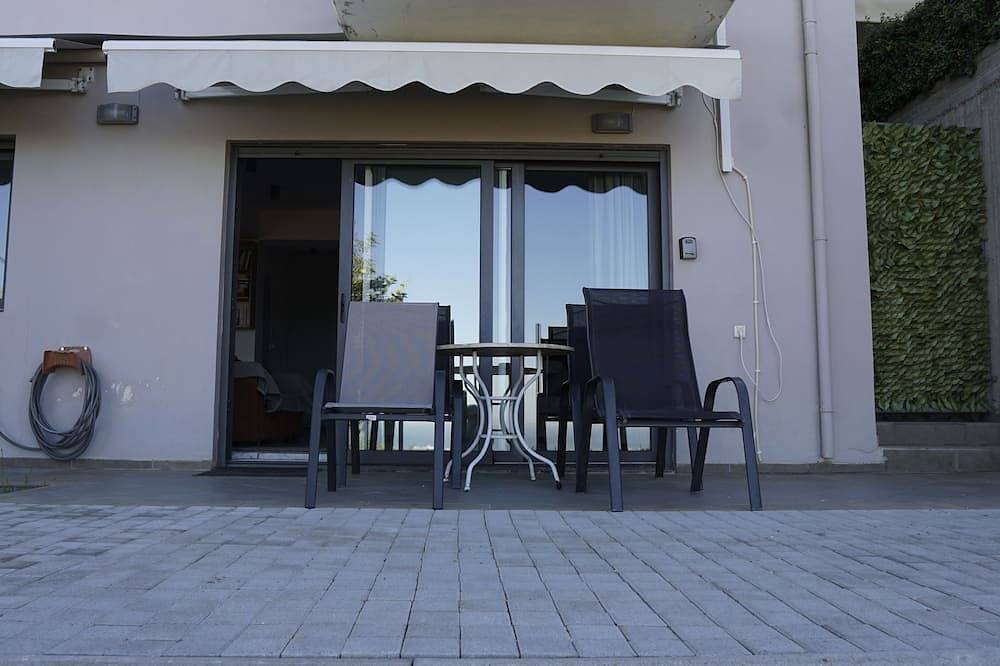 Ganze Wohnung, Romanos Patras  studio in Patras, Golf von Patras