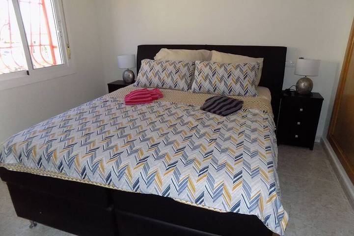 Location de vacances pour 10 personnes, avec terrasse et jardin à Monforte del Cid - 2