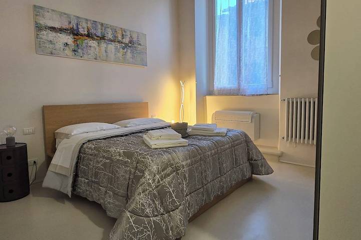 Apartamento entero, Elegant apartment with Parking, A/C, Wi-Fi, in the old town in Pistoya, Provincia de Pistoia