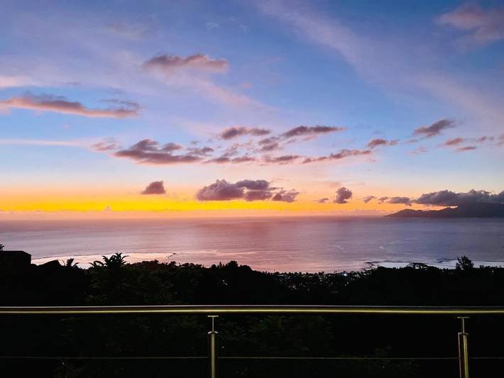 Villa pour 6 personnes, avec jardin ainsi que piscine et vue dans Tahiti - 2