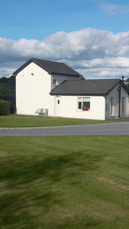 Location de vacances pour 5 personnes, avec vue et jardin à Trim - 2