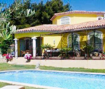 Chalet para 8 personas, con piscina y jardín - 1