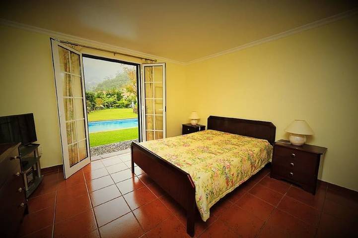 Villa esclusiva con piscina in giardino in São Vicente (Madeira), Madeira