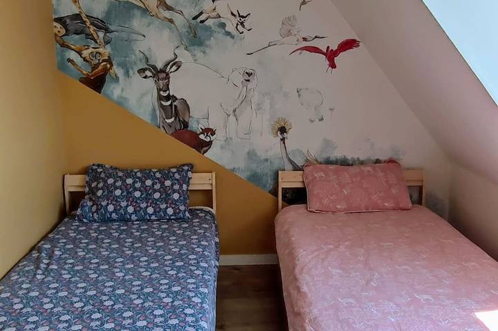 Location de vacances pour 12 personnes, avec Jacuzzi ainsi que Terrasse et Jardin à Plonéour-Lanvern - 3