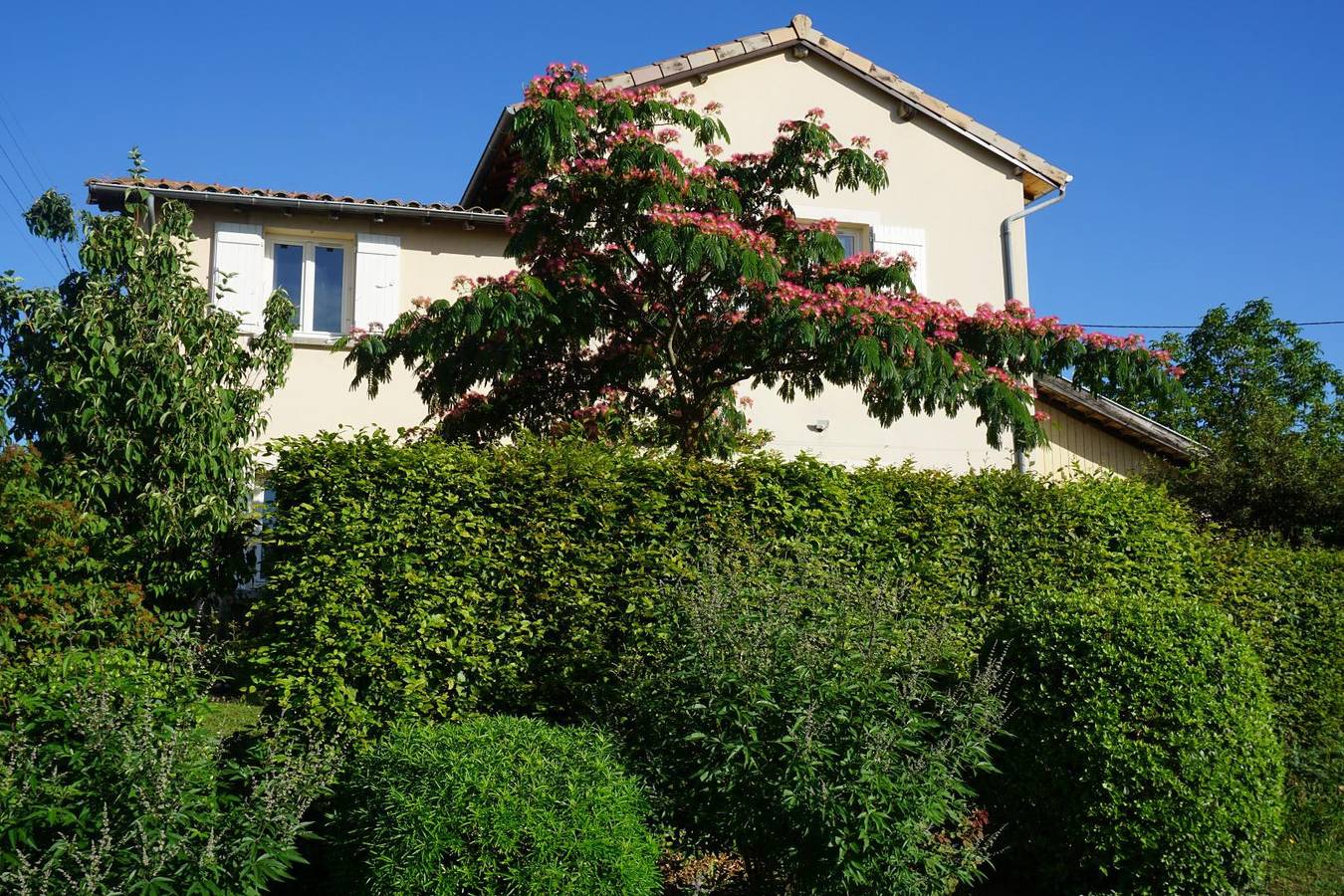 Gîte für 6 Personen mit Pool in Beaujolais