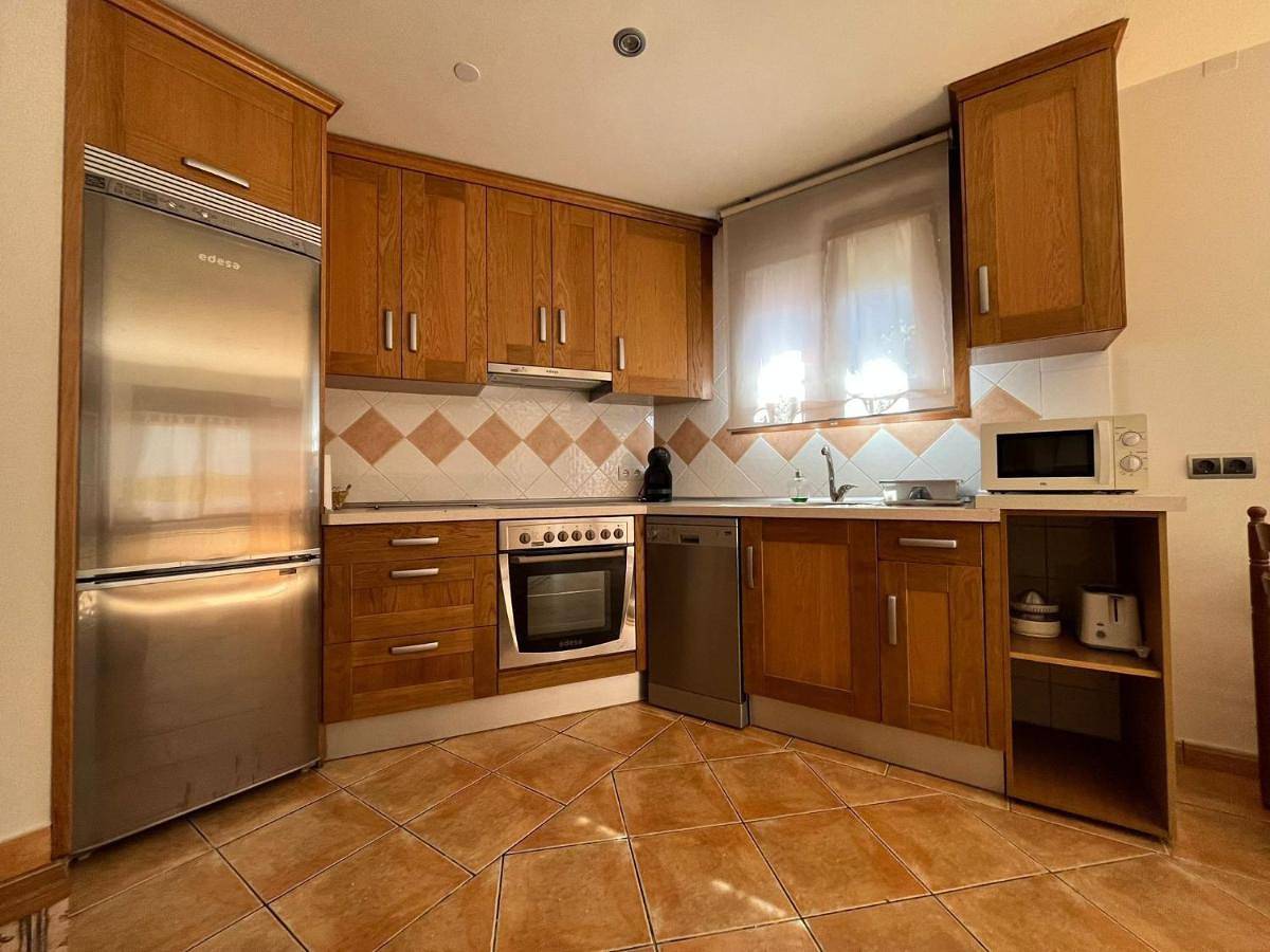 Two-Bedroom House in Cangas de Onís, Côte Cantabrique