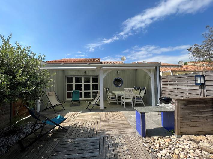 Ferienhaus 'Location Chemin De Lannelongue' mit privater Terrasse und Garten in Saint-Trojan-les-Bains, Côte de Beauté