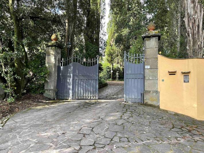 Apartamento de vacaciones para 2 personas, con vistas y piscina además de terraza y jardín - 1