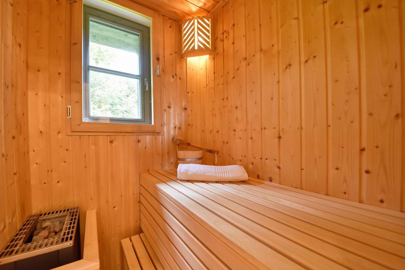 Neu gebaut, modern, exklusiv – das beschreibt das Feriendorf Klein Stresow in Klein Stresow, Putbus