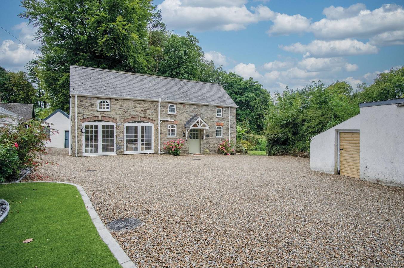 The Stables - 2 Bedroom Cottage - Princes Gate in Pembrokeshire