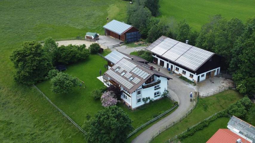 Ferienwohnung für 4 Personen, mit Garten und Ausblick sowie Sauna in Waltenhofen - 2