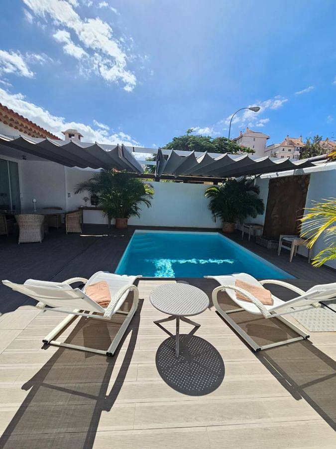 Chalet para 4 personas, con Terraza y Piscina en Los Cristianos