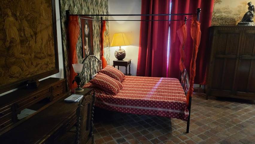 Chambre d’hôte pour 3 personnes à Figeac - 2