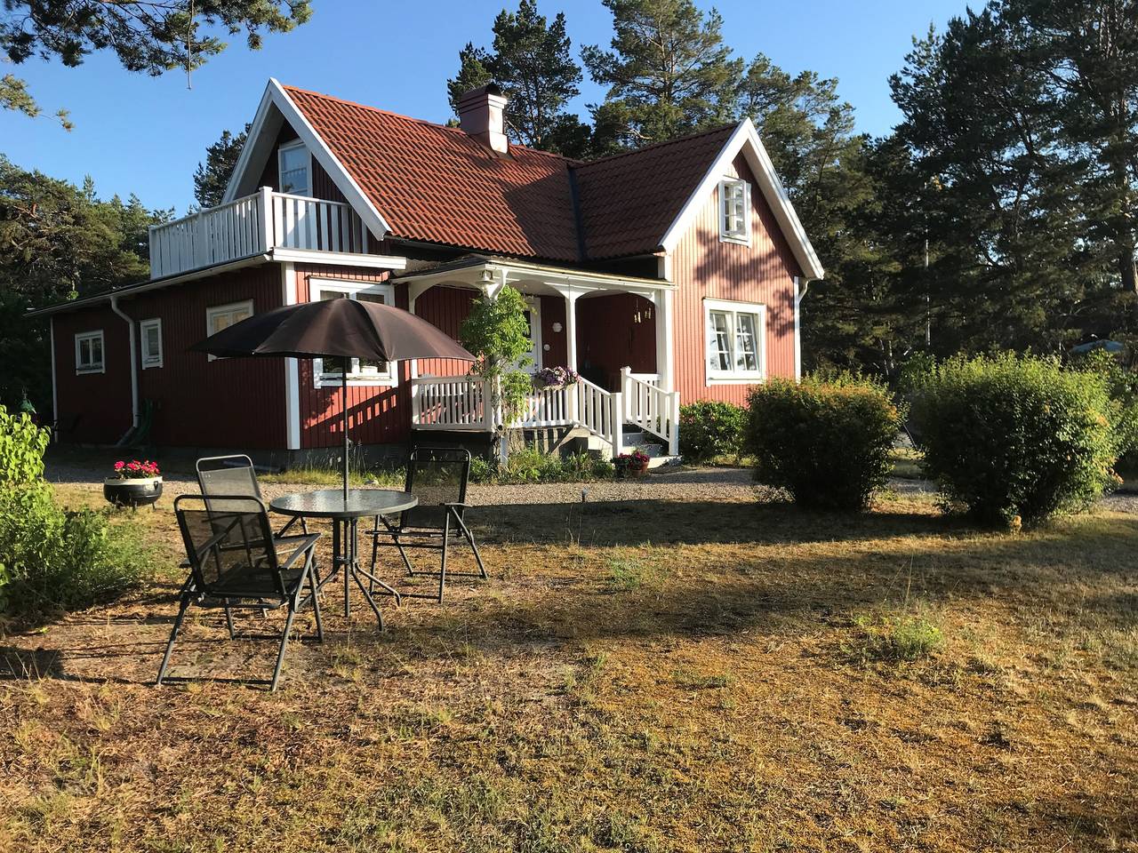 Schönes Ferienhaus 60 Meter von der Ostsee auf der Sonneninsel Öland in Byxelkrok, Öland