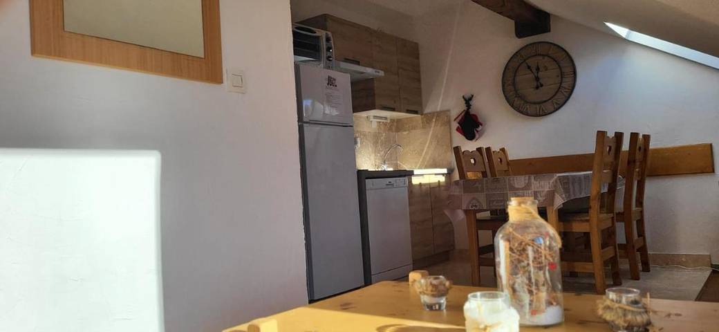 Gîte pour 6 personnes, avec balcon ainsi que vue et piscine dans Office De Tourisme De Saint Sorlin D Arves - 3