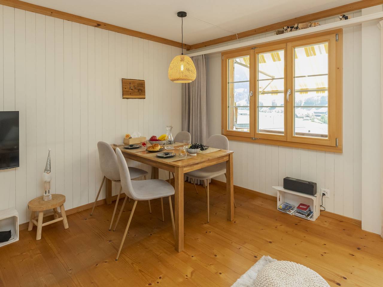 Ganze Wohnung, Chalet Anita in Saanenmöser, Zweisimmen