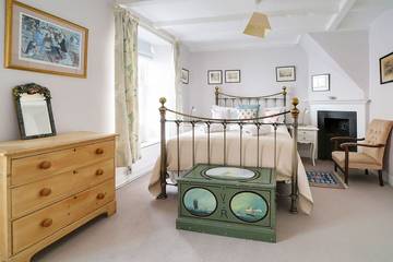 Log Cabin for 6 People in Padstow, Cornwall, Photo 1