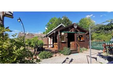 Maison de campagne pour 2 personnes, avec terrasse et jardin à Anould
