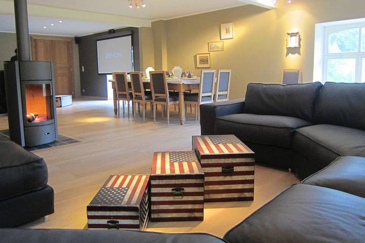 Gîte pour 16 personnes, avec jacuzzi ainsi que sauna et jardin à Bastogne - 4