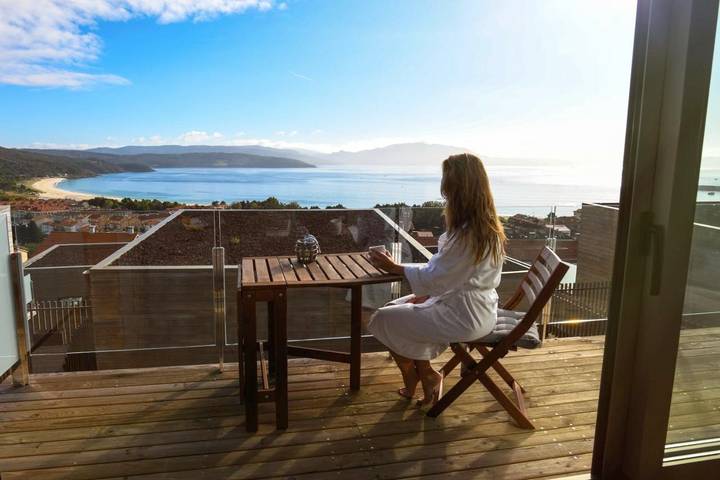 Chalet para 3 personas, con Balcón y Terraza además de Jacuzzi y Jardín en Costa da Morte