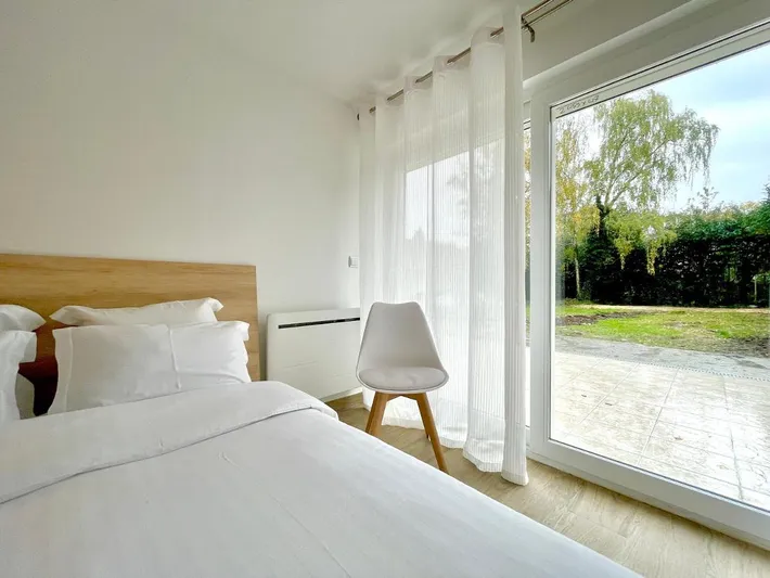 Alojamiento y desayuno para 2 personas, con terraza y jardín - 1