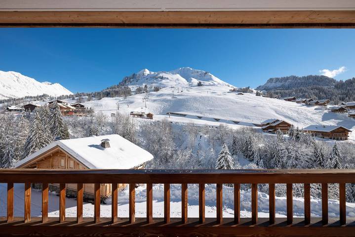 Holiday letting for 7 people, with terrace in Le Grand-Bornand