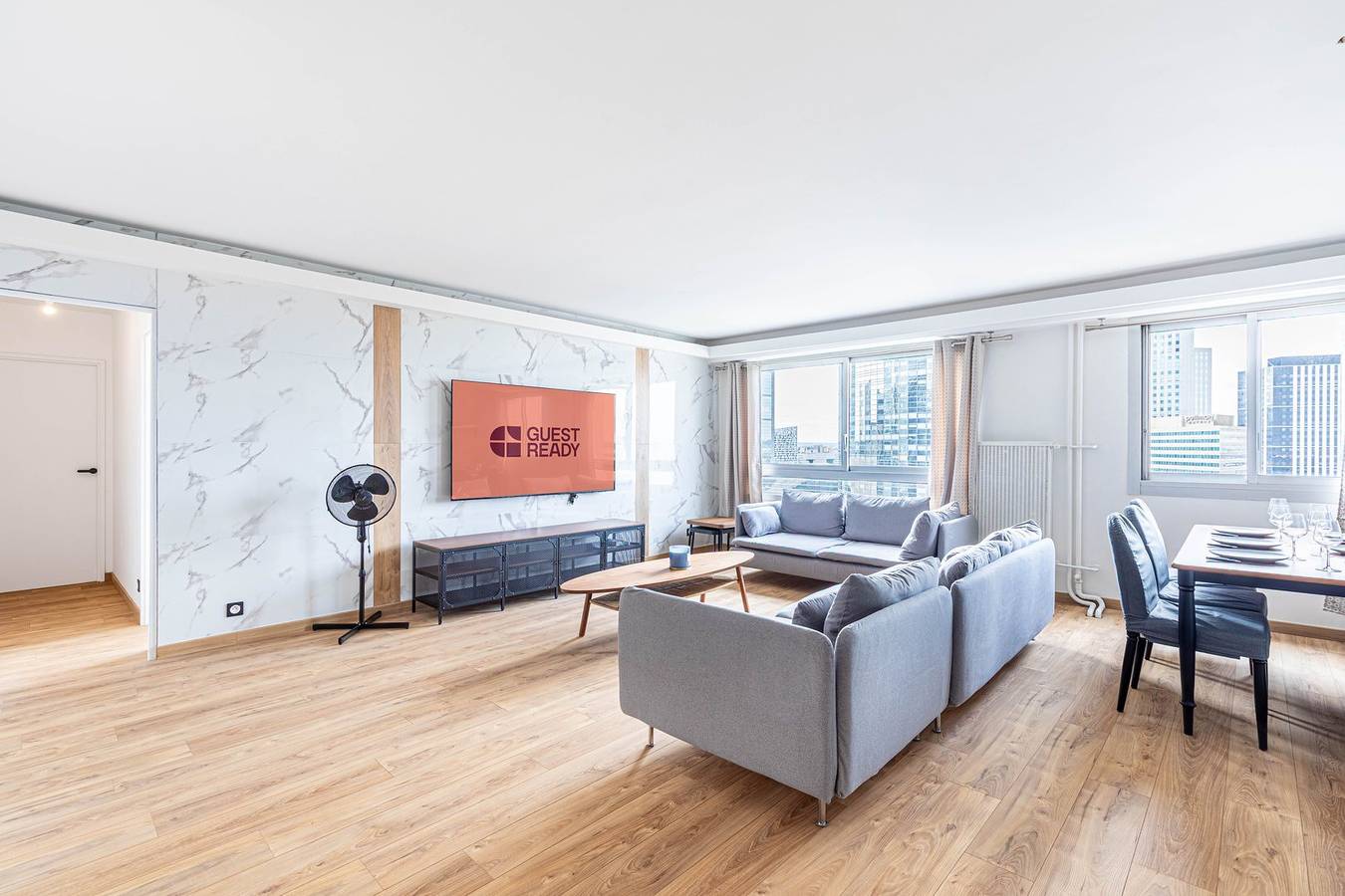 Apartamento entero, Guestready - Sky-high serenity steps from Paris in Courbevoie, Altos del Sena