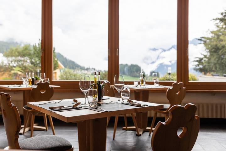 Meisser Lodge - kleines Doppelzimmer zur Einzelbelegung in Guarda Staziun, Guarda