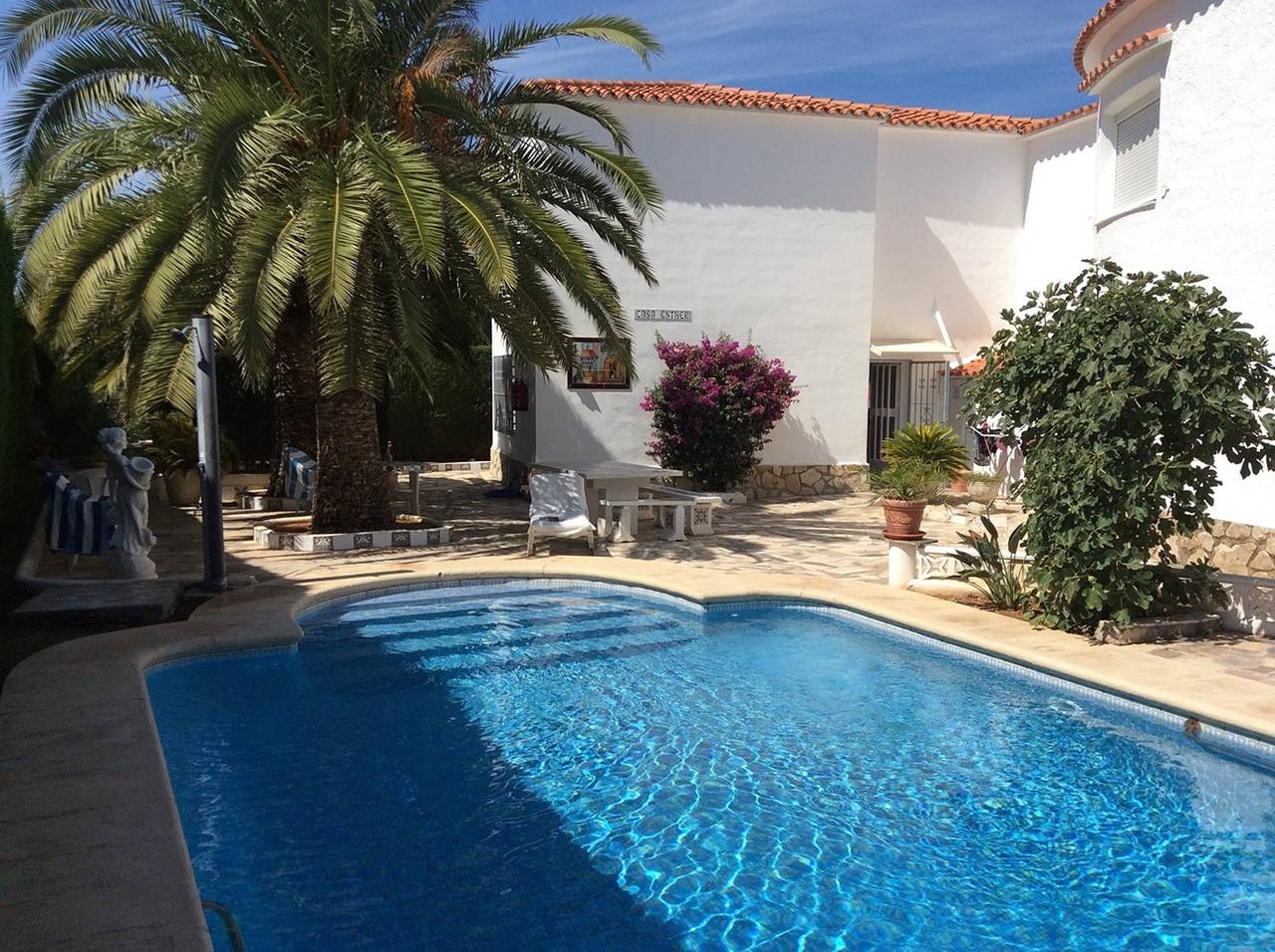 Casa familiar espacioso, Airco, piscina privada 5x10 m, playa 300m, Wifi gratis in Almadraba, Costa Blanca