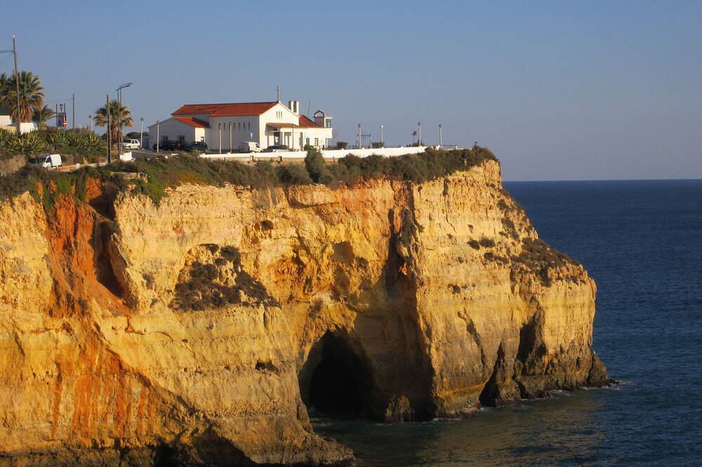 Ruhiges Haus mit wunderschönen Meer- und Landblick Colina Branca 10 in Carvoeiro, Faro Distrikt