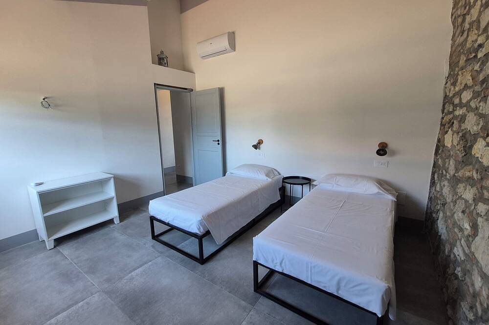 I Granai - Appartamento 7 - Agriturismo Bella Valle in Mazzanta, Costa degli Etruschi