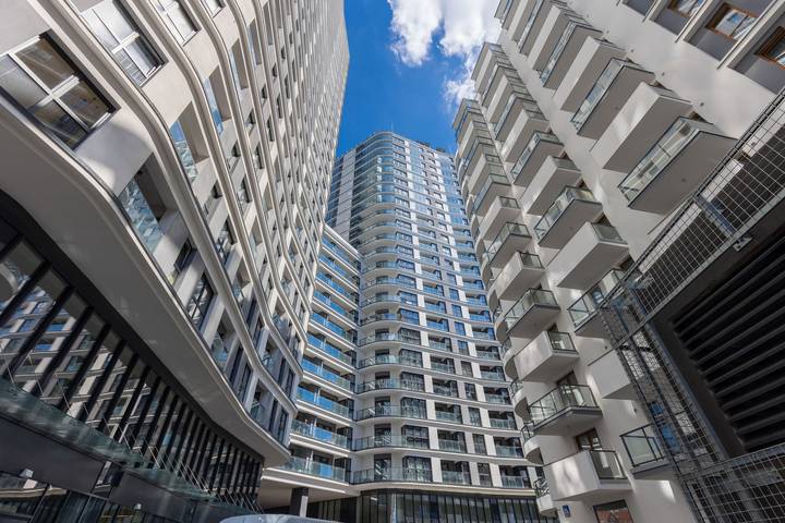 Entire holiday apartment, Cozy Studio | Air Conditioning | Balcony in Warsaw, Masovia