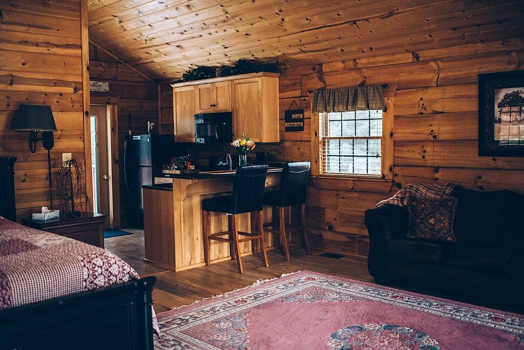 Hawksbill Retreat Cabin 6, Whirlpool, Bergblick, in der Nähe von Luray, Va in Page County