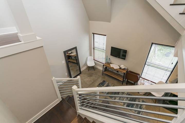 Vacation apartment for 6 people, with balcony - 1