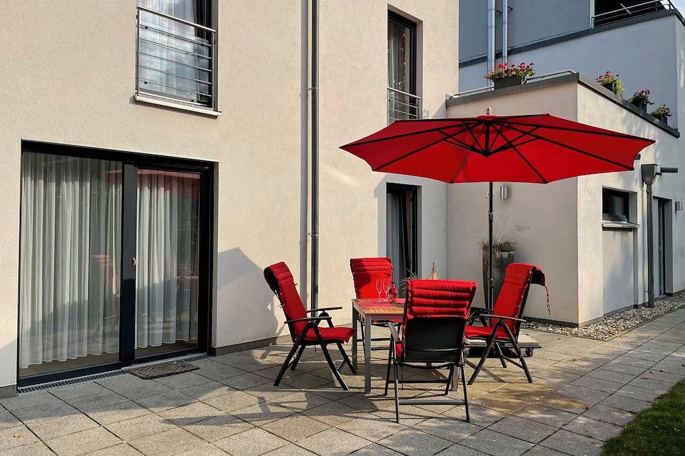 Ganze Wohnung, Apartment 1 mit Gartenterrasse und Seezugang in Zeuthen, Dahme-Seengebiet