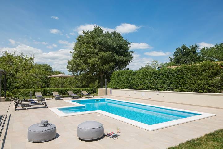 Villa pour 8 personnes, avec jardin et piscine à Labin - 4