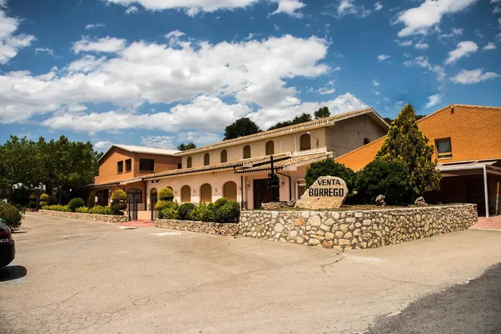 Hôtel pour 3 personnes, avec jardin, animaux acceptés - 1