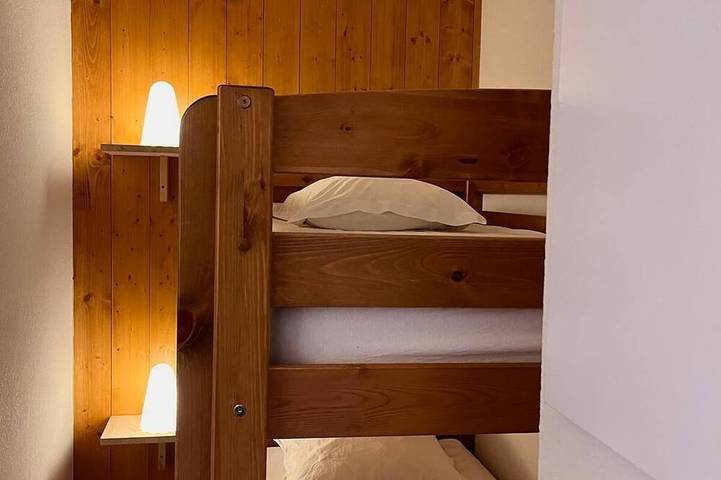 Ganze Wohnung, Am Fuße der Pisten in einem typischen savoyischen Dorf in Hauteluce, Albertville und Umgebung