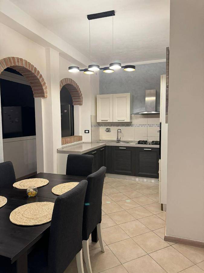 Appartamento per 5 persone, con panorama e giardino a San Giovanni Valdarno