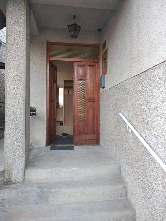 Appartement de vacances pour 3 personnes, avec vue ainsi que jardin et balcon