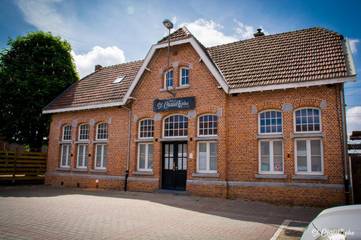 Location de vacances pour 14 personnes, avec jardin et vue à Ypres