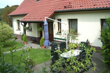 Ferienwohnung für 3 Personen, mit Garten in Kummerow
